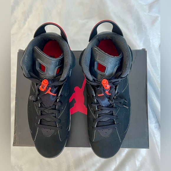 Men’s Nike Air Jordan 6 Retro (Black/Infrared) Size 12 - Picture 2 of 8